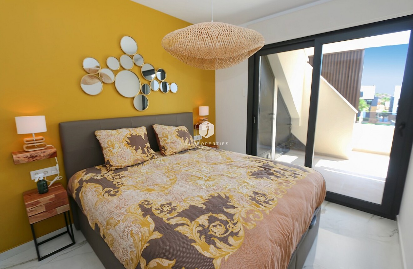 Tweedehands - Penthouse -
Los Altos - Costa Blanca