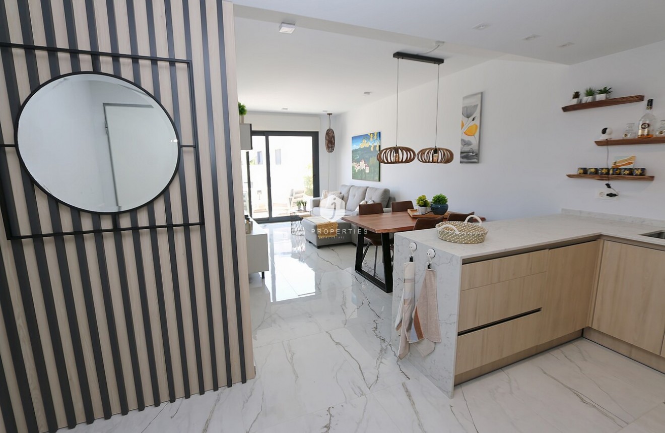 Tweedehands - Penthouse -
Los Altos - Costa Blanca
