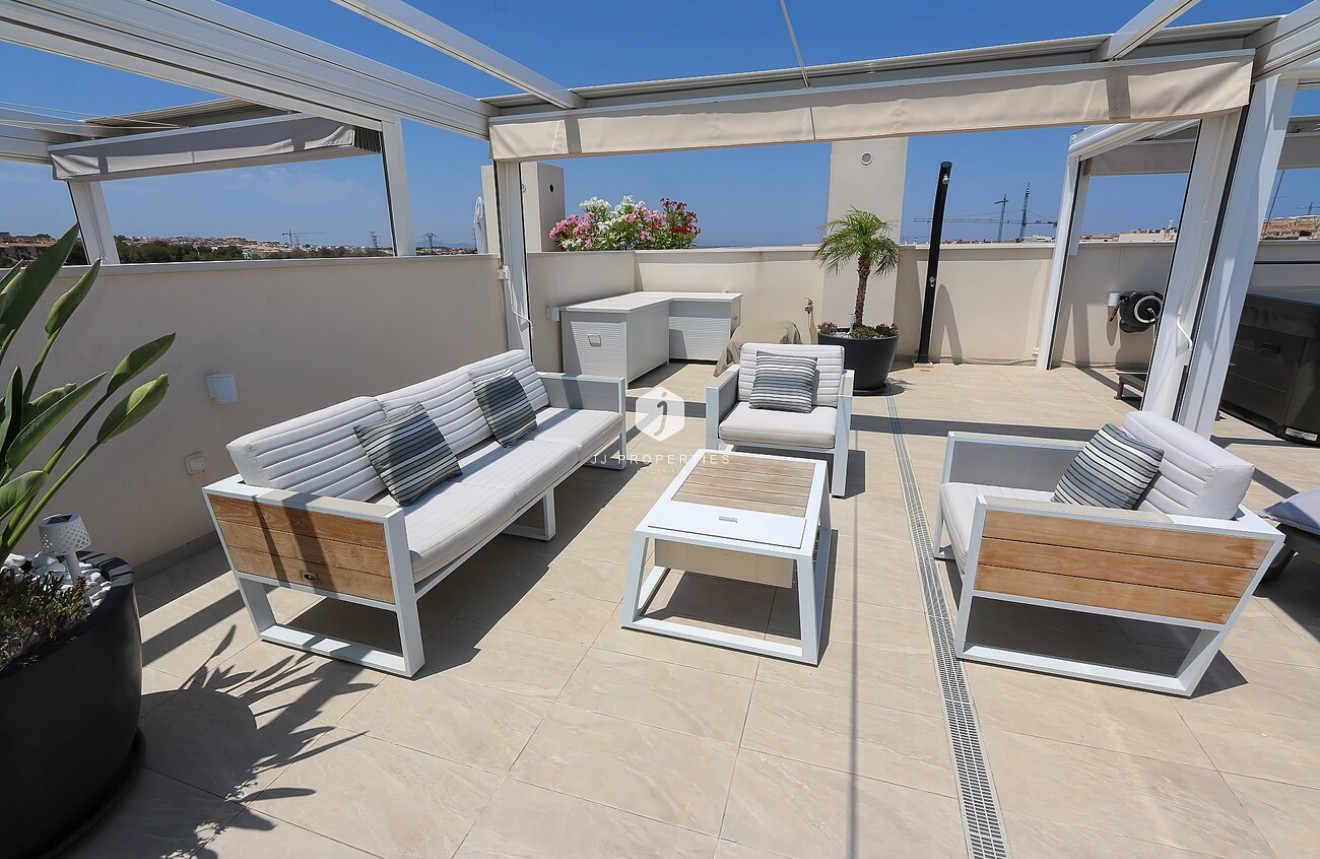 Tweedehands - Penthouse -
Los Altos - Costa Blanca