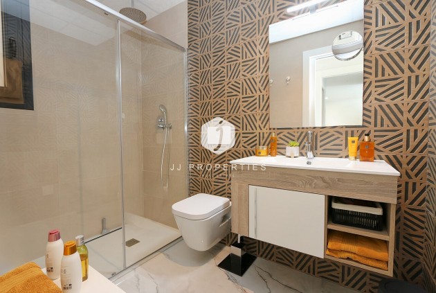 Tweedehands - Penthouse -
Los Altos - Costa Blanca