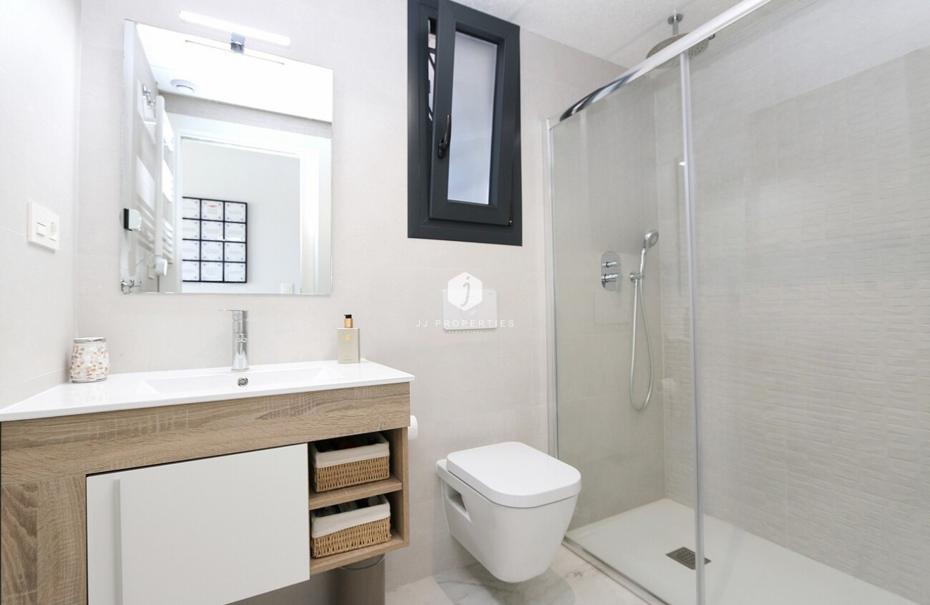 Tweedehands - Penthouse -
Los Altos - Costa Blanca