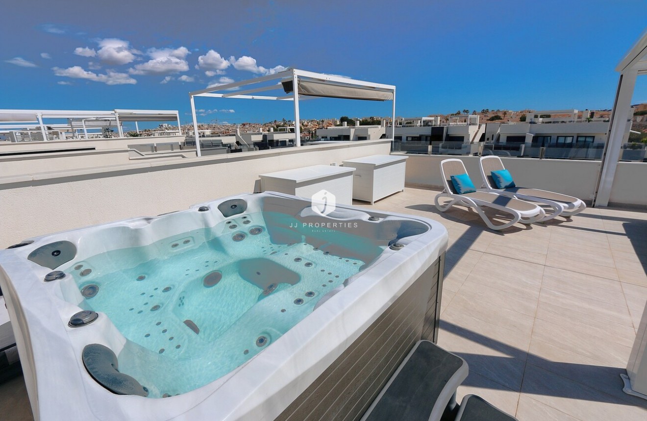 Tweedehands - Penthouse -
Los Altos - Costa Blanca