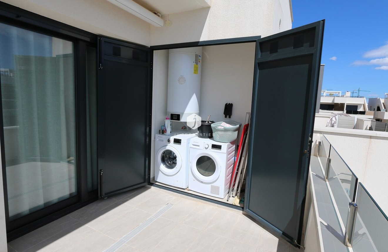 Tweedehands - Penthouse -
Los Altos - Costa Blanca