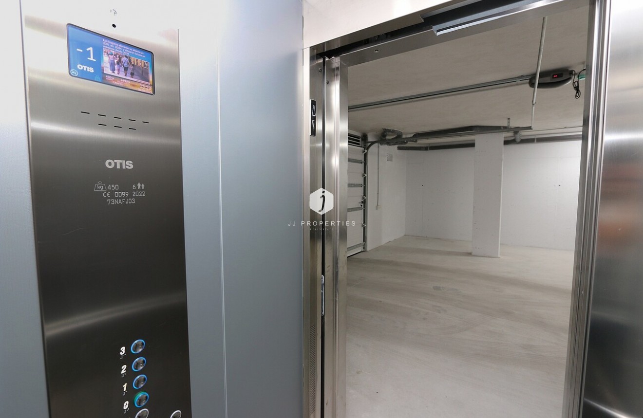 Tweedehands - Penthouse -
Los Altos - Costa Blanca