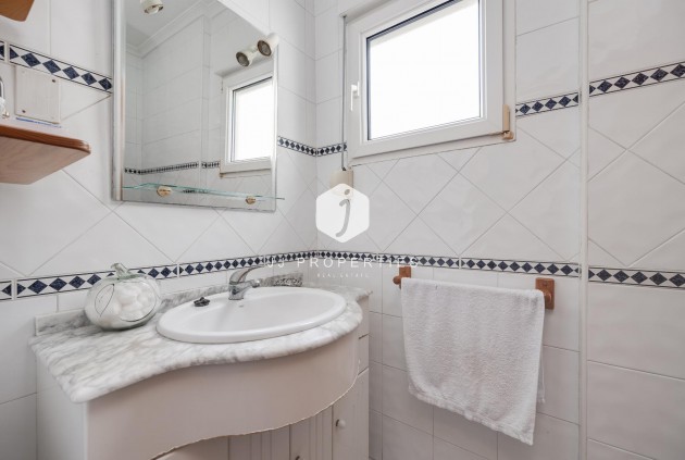 Tweedehands - Appartement / flat -
Torrevieja - Costa Blanca