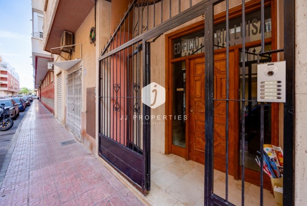 Tweedehands - Appartement / flat -
Torrevieja - Costa Blanca