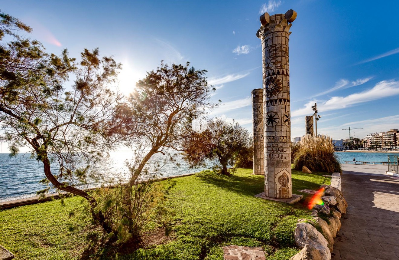 Tweedehands - Appartement / flat -
Torrevieja - Costa Blanca