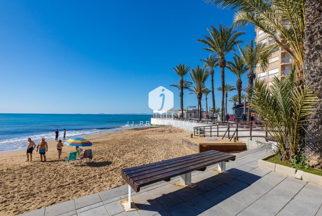 Tweedehands - Appartement / flat -
Torrevieja - Costa Blanca