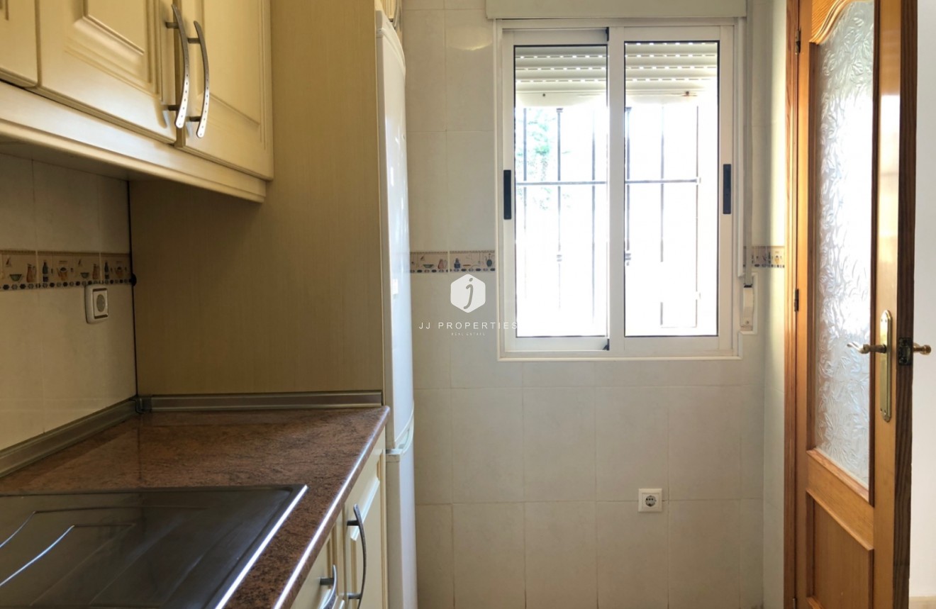 Tweedehands - Chalet -
San Miguel de Salinas - Inland