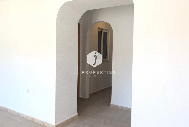 Tweedehands - Chalet -
San Miguel de Salinas - Inland