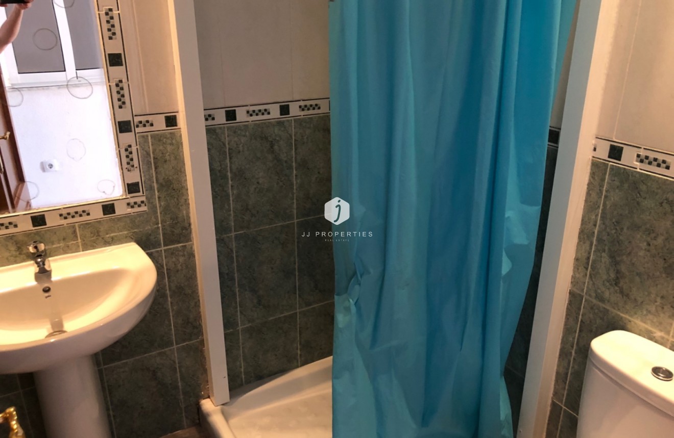 Tweedehands - Chalet -
San Miguel de Salinas - Inland