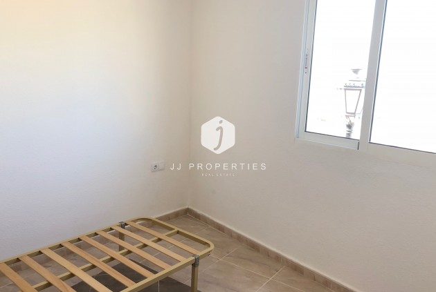 Tweedehands - Chalet -
San Miguel de Salinas - Inland