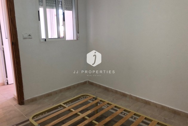 Tweedehands - Chalet -
San Miguel de Salinas - Inland