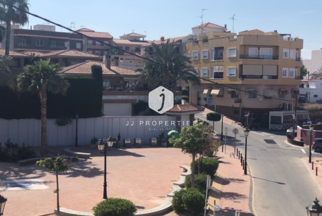 Tweedehands - Chalet -
San Miguel de Salinas - Inland