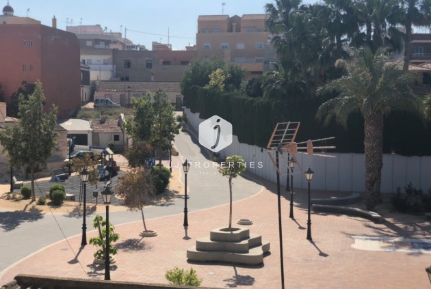 Tweedehands - Chalet -
San Miguel de Salinas - Inland