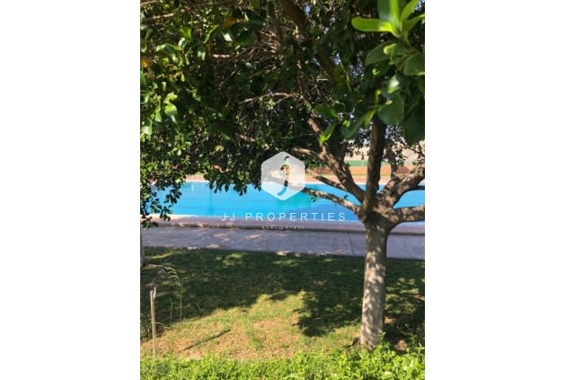 Tweedehands - Chalet -
San Miguel de Salinas - Inland