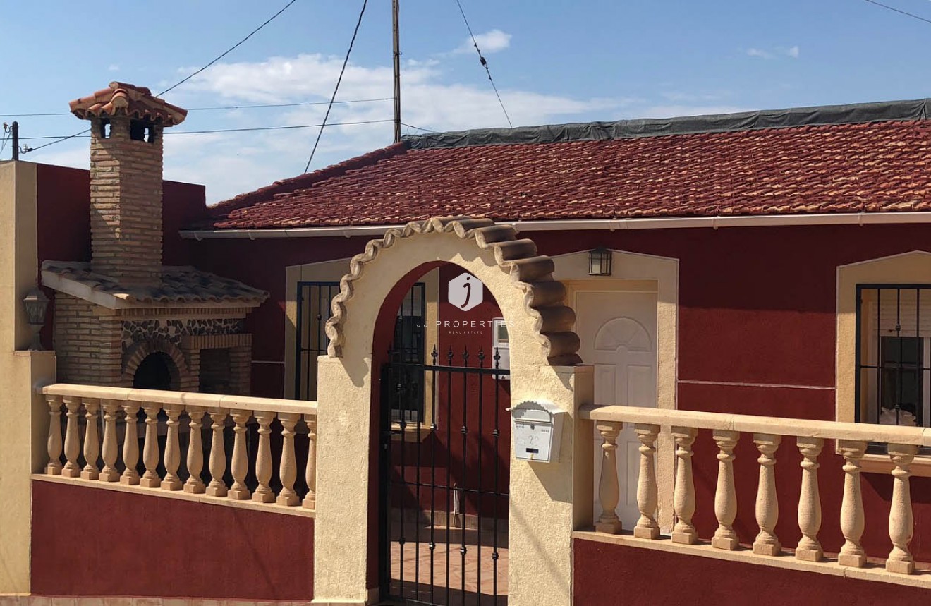 Tweedehands - Chalet -
San Miguel de Salinas - Inland