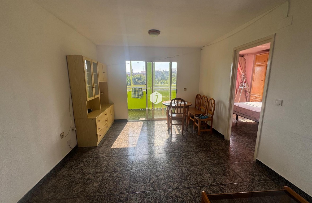 Tweedehands - Appartement / flat -
Torrevieja - Costa Blanca