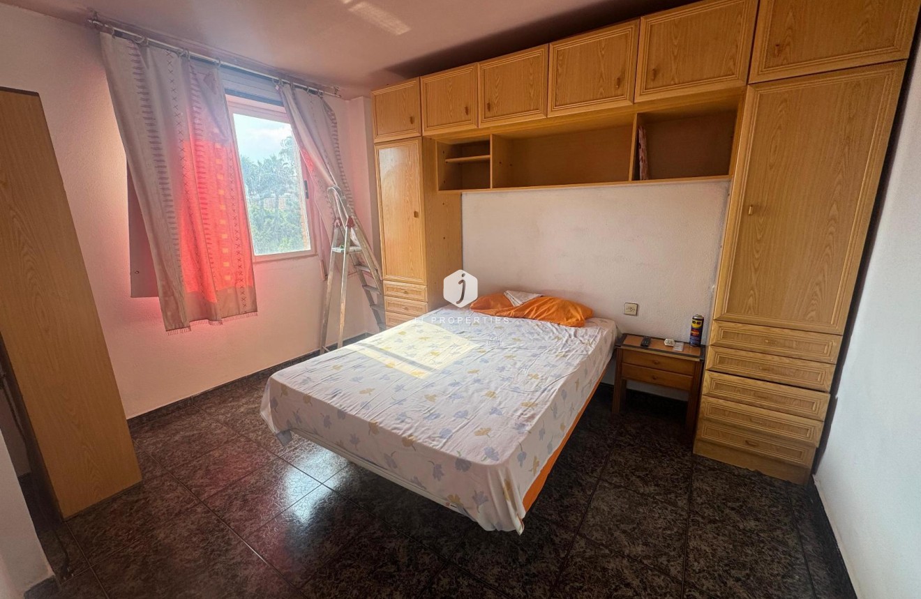 Tweedehands - Appartement / flat -
Torrevieja - Costa Blanca