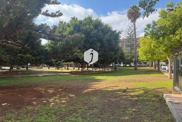 Tweedehands - Appartement / flat -
Torrevieja - Costa Blanca