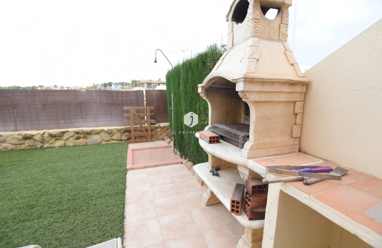 Tweedehands - Chalet -
Algorfa - Inland