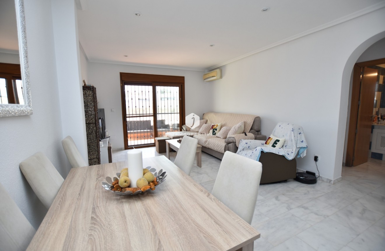 Tweedehands - Chalet -
Algorfa - Inland