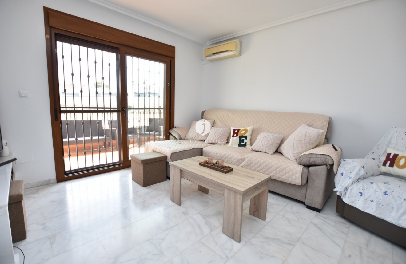 Tweedehands - Chalet -
Algorfa - Inland