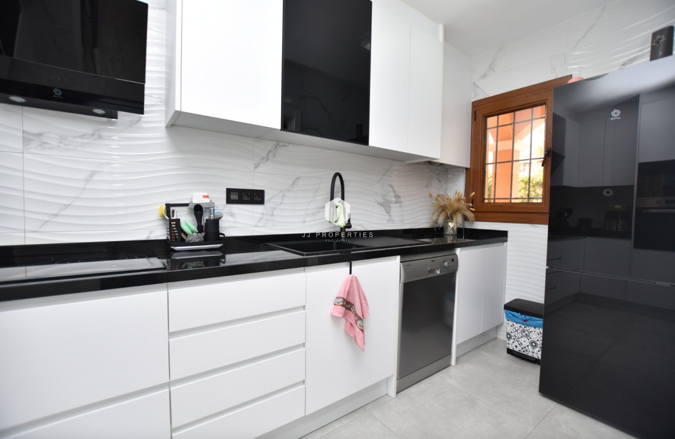 Tweedehands - Chalet -
Algorfa - Inland