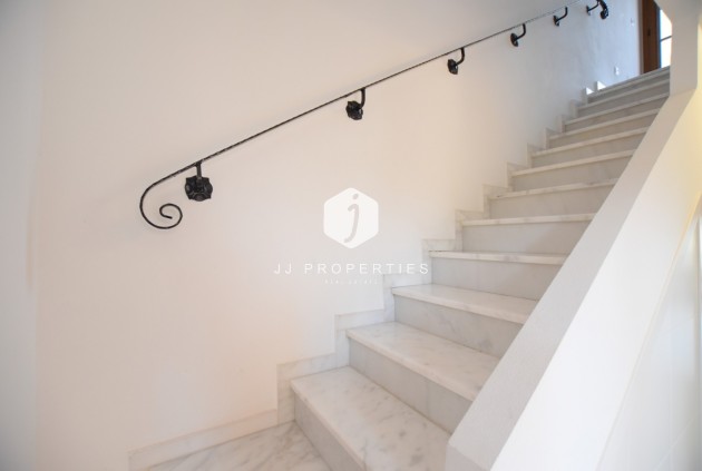 Tweedehands - Chalet -
Algorfa - Inland