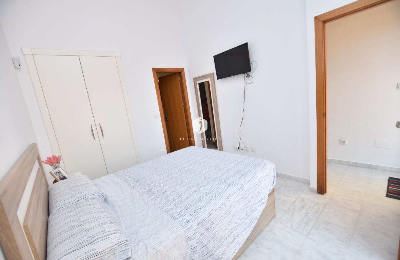 Tweedehands - Chalet -
Algorfa - Inland