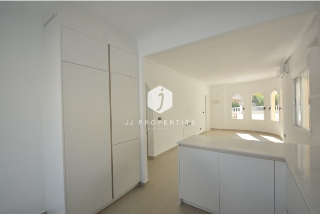 Tweedehands - Villa -
Algorfa - Inland