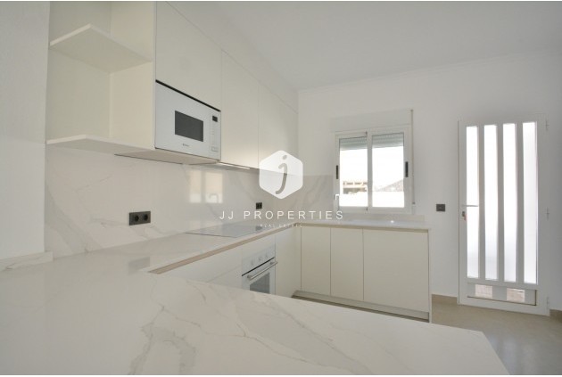 Tweedehands - Villa -
Algorfa - Inland