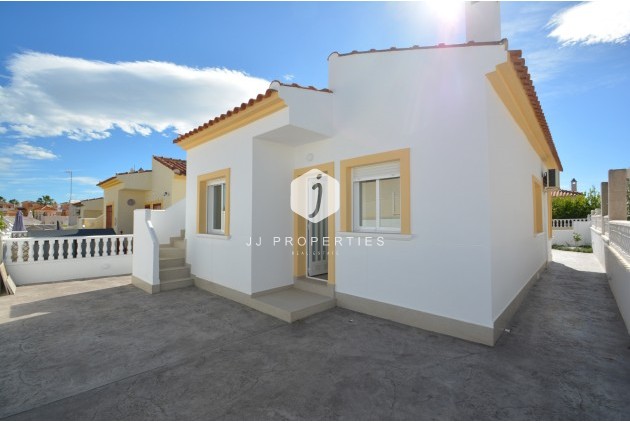 Tweedehands - Villa -
Algorfa - Inland
