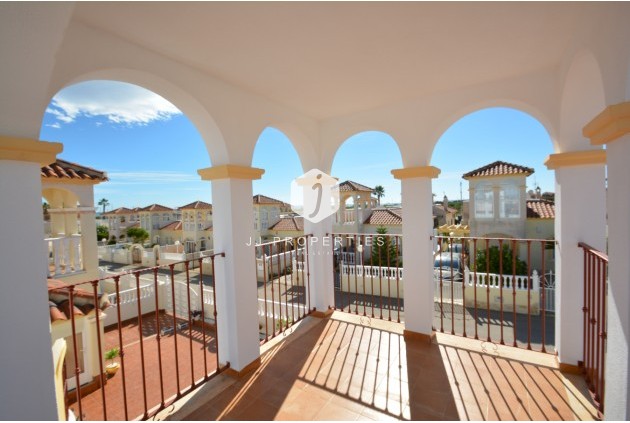 Tweedehands - Villa -
Algorfa - Inland