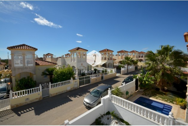 Tweedehands - Villa -
Algorfa - Inland