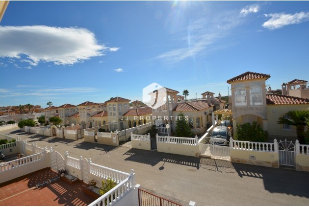 Tweedehands - Villa -
Algorfa - Inland