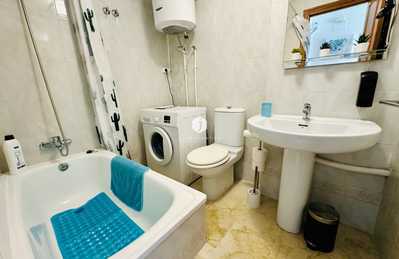 Aus zweiter Hand - Wohnung -
Torrevieja - Costa Blanca