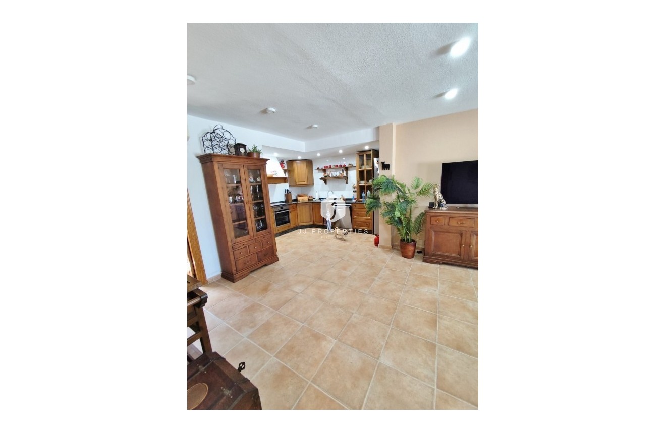 Tweedehands - Villa -
San Miguel de Salinas - Inland