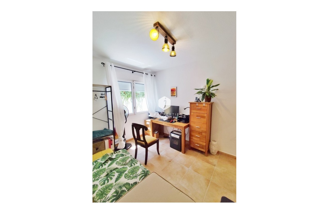 Tweedehands - Villa -
San Miguel de Salinas - Inland