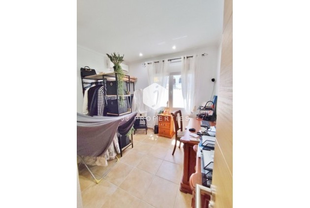 Tweedehands - Villa -
San Miguel de Salinas - Inland