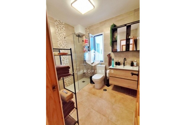 Tweedehands - Villa -
San Miguel de Salinas - Inland