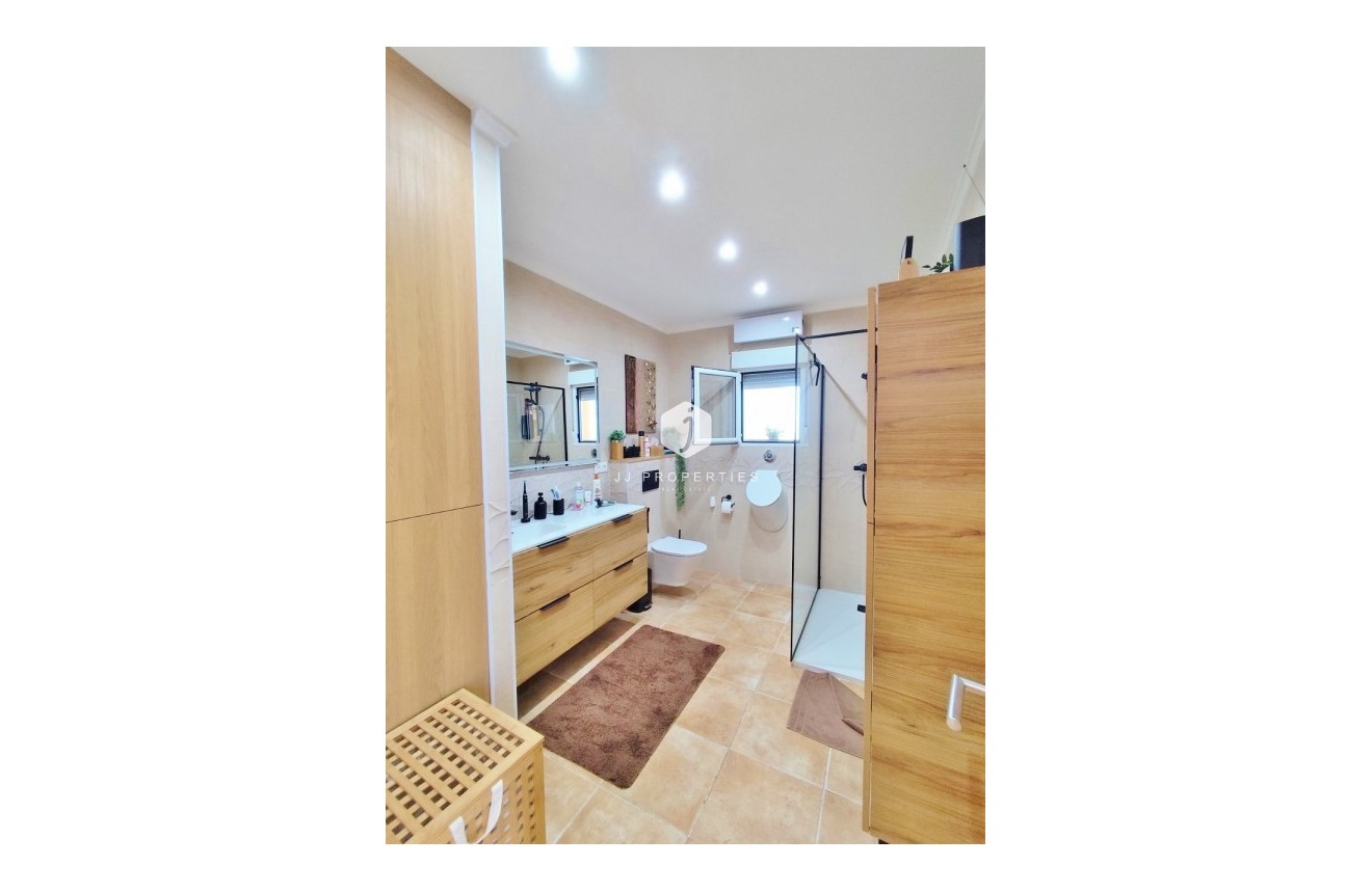 Tweedehands - Villa -
San Miguel de Salinas - Inland