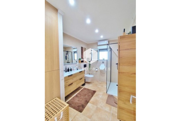 Tweedehands - Villa -
San Miguel de Salinas - Inland