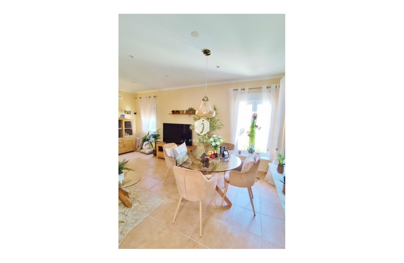 Tweedehands - Villa -
San Miguel de Salinas - Inland