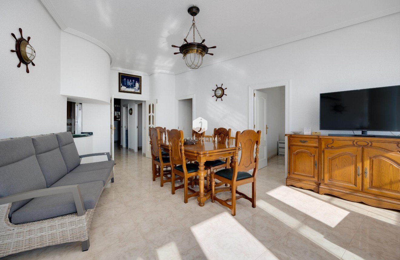 Tweedehands - Appartement / flat -
Torrevieja - Costa Blanca