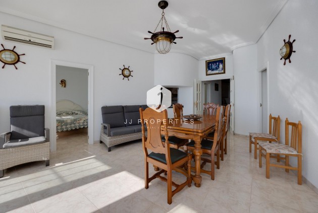 Tweedehands - Appartement / flat -
Torrevieja - Costa Blanca