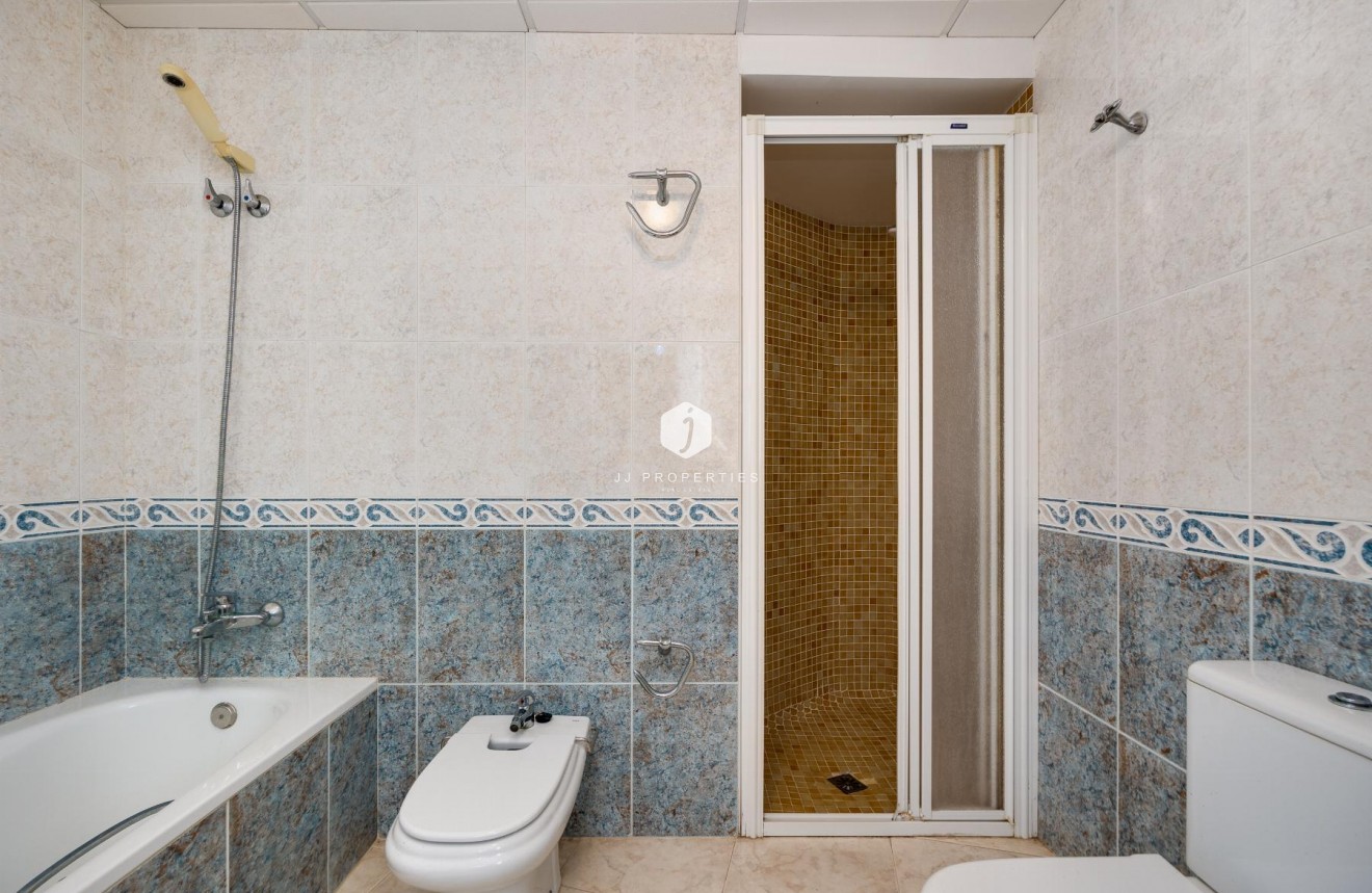 Tweedehands - Appartement / flat -
Torrevieja - Costa Blanca