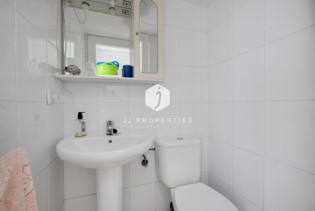 Tweedehands - Appartement / flat -
Torrevieja - Costa Blanca