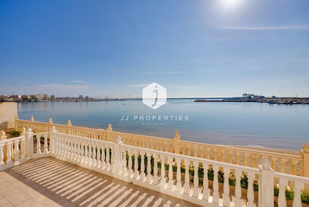 Tweedehands - Appartement / flat -
Torrevieja - Costa Blanca