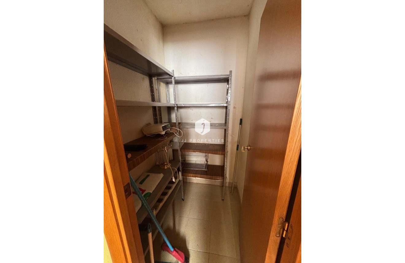 Tweedehands - Penthouse -
Torrevieja - Playa de los Naufragos